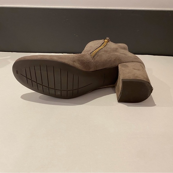Never worn Cole Haan (Grand) Saylor Booties - Picture 2 of 15